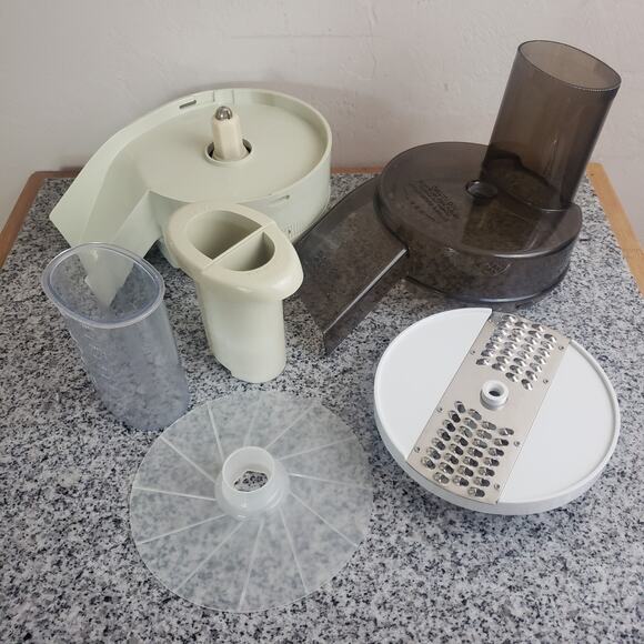 Oster‎ Regency Kitchen Center Food Processor. See Photos For Pieces Included - Picture 1 of 10